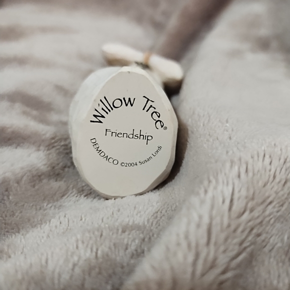 Willow Tree Friendship - Picture 2 of 3